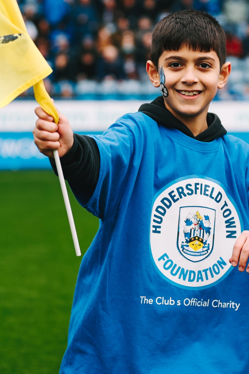 huddersfield-hero-mobile-800x1200.webp